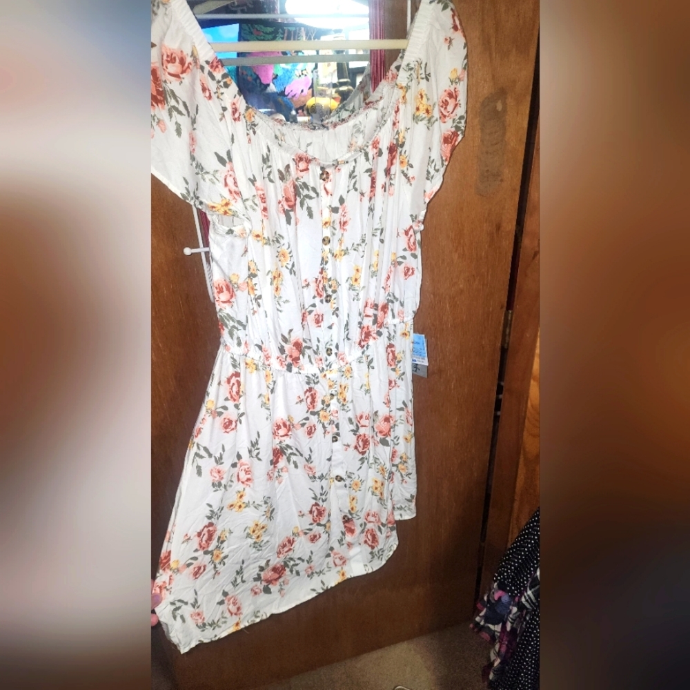 Plus size off shoulder floral dress
